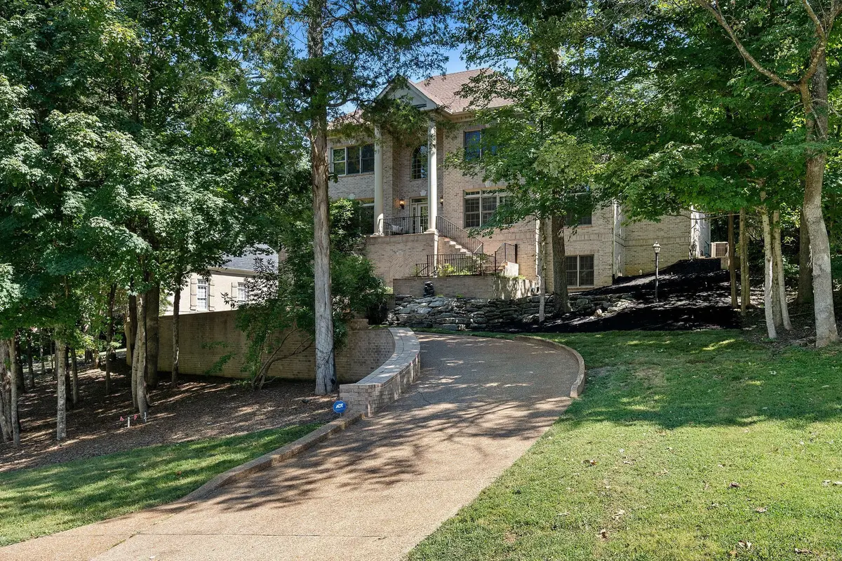 552 Grand Oaks Dr, Brentwood, TN 37027 - Image #1