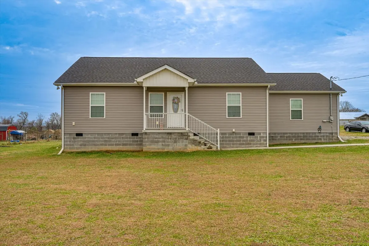 106 Wilder Chapel Rd, Decherd, TN 37324 - Image #1