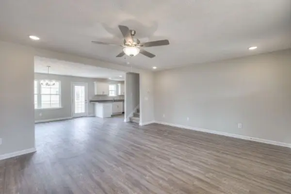 6 Laurel View St, Manchester, TN 37355 - Image #2