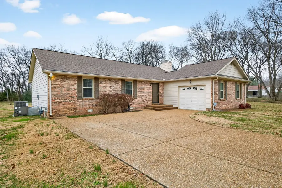 205 Stoneyway Ct, Nolensville, TN 37135 - Image #3