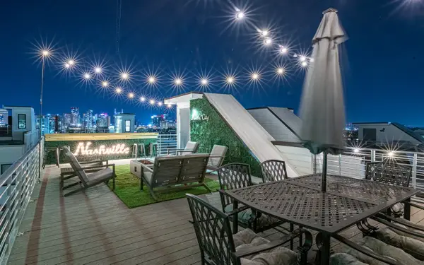 1008 11th Ave S, Nashville, TN 37203