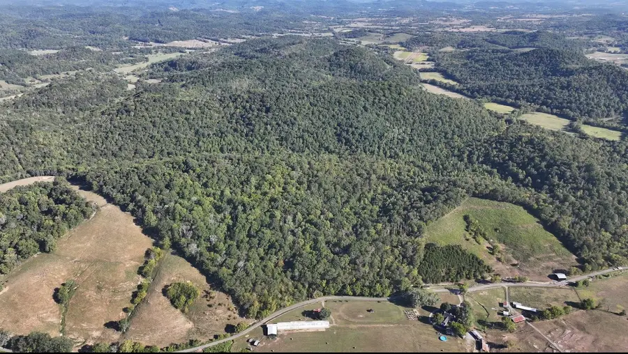 2 Cedar Bluff Road, Lafayette, TN 37083 - Image #3