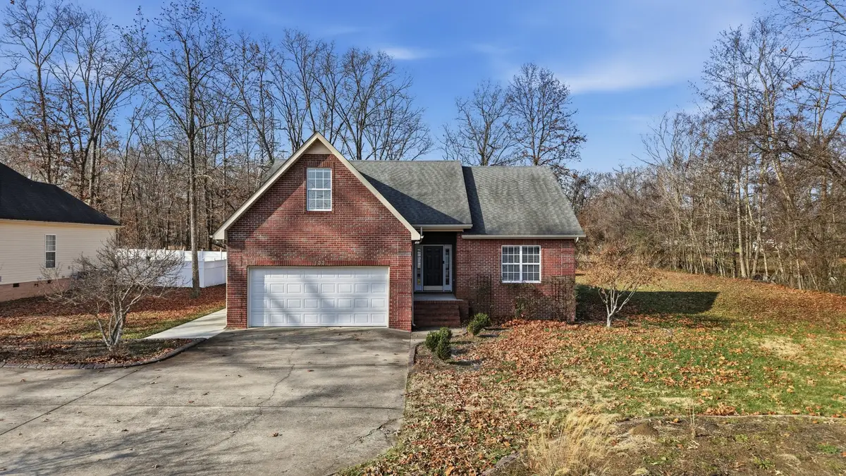 133 Riley Creek Rd, Tullahoma, TN 37388 - Image #1