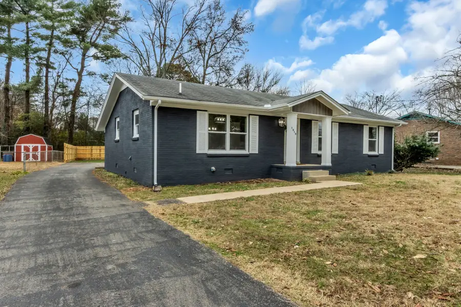 1510 Foxdale Dr, Murfreesboro, TN 37130 - Image #2