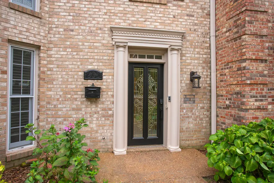 4400 Belmont Park Ter #201, Nashville, TN 37215 - Image #3