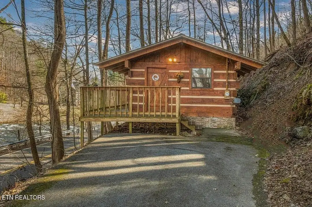 1407 Cherohala Skyway, Tellico Plains, TN 37385 - Image #1