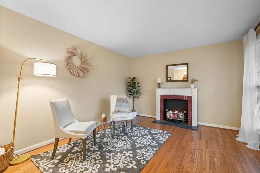 521 Columbus Dr, Hermitage, TN 37076 - Image #3