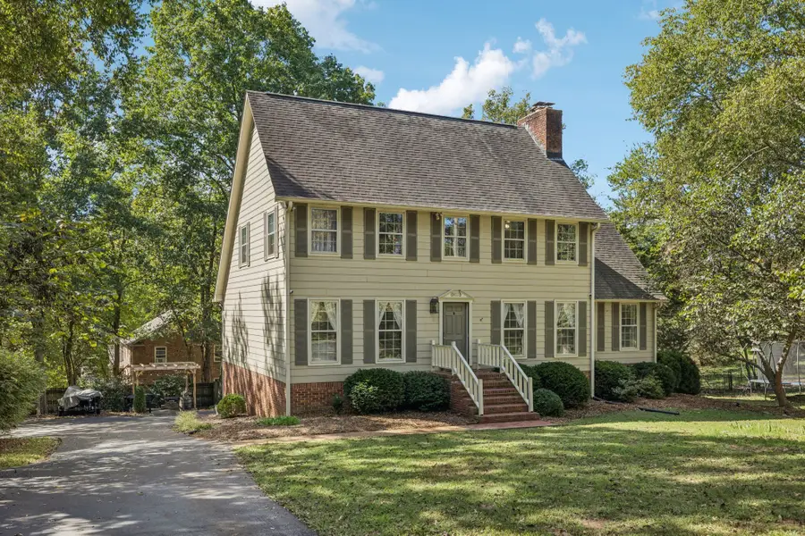 2500 Country Club Ln, Columbia, TN 38401 - Image #2