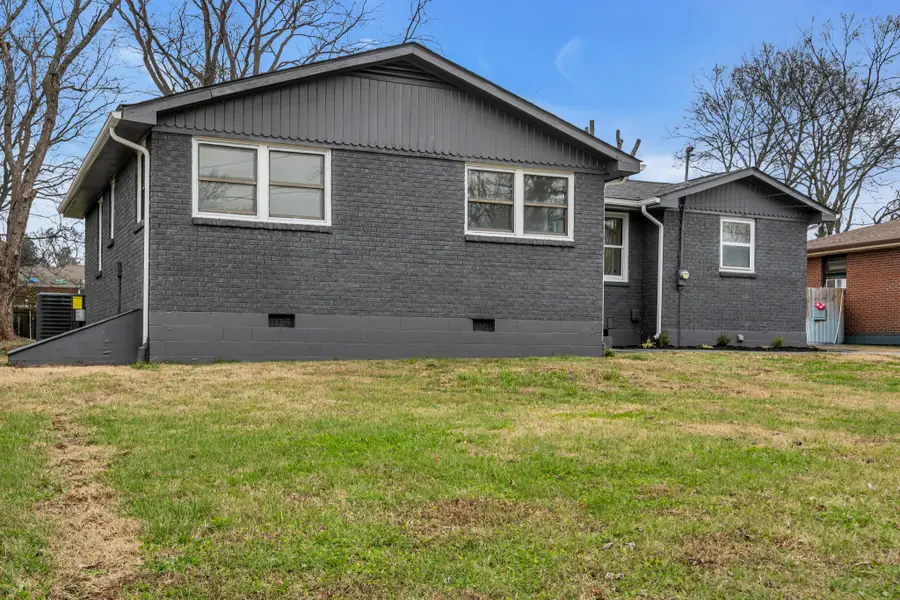 2704 Mckeige Dr, Nashville, TN 37214 - Image #3