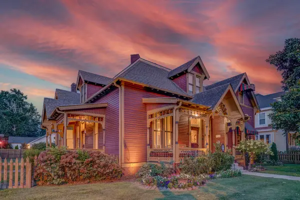 305 4th Ave S, Franklin, TN 37064