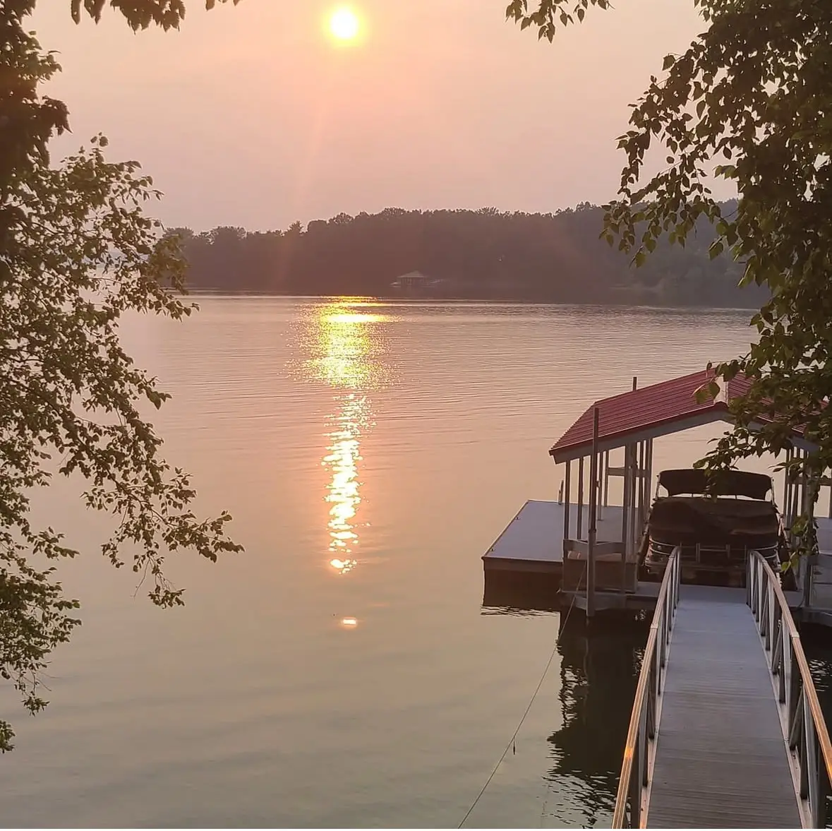 359 Riverview Dr, Dover, TN 37058 - Image #1