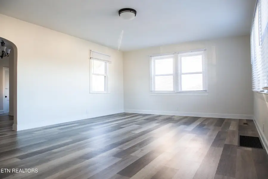 2819 Woodbine Ave, Knoxville, TN 37914 - #2