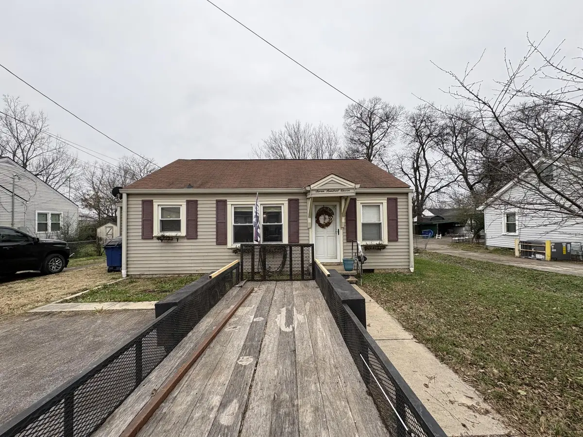 711 Hoover St, Shelbyville, TN 37160 - Image #1