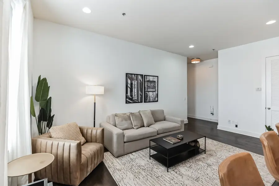 210 30th Ave N #414, Nashville, TN 37203 - Image #3