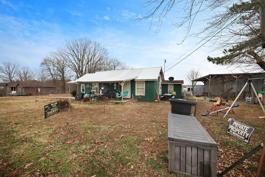 1701 Wixtown Rd, Westmoreland, TN 37186 - Image #3