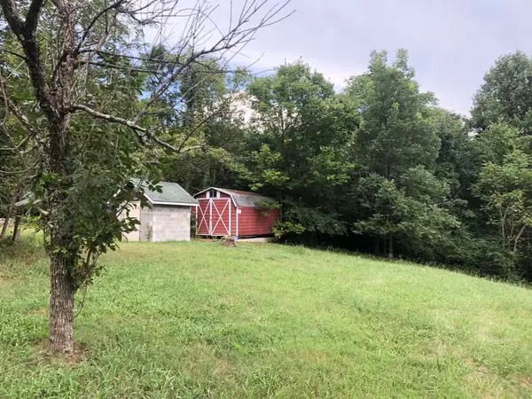 4147 Gourley Rd, Pegram, TN 37143
