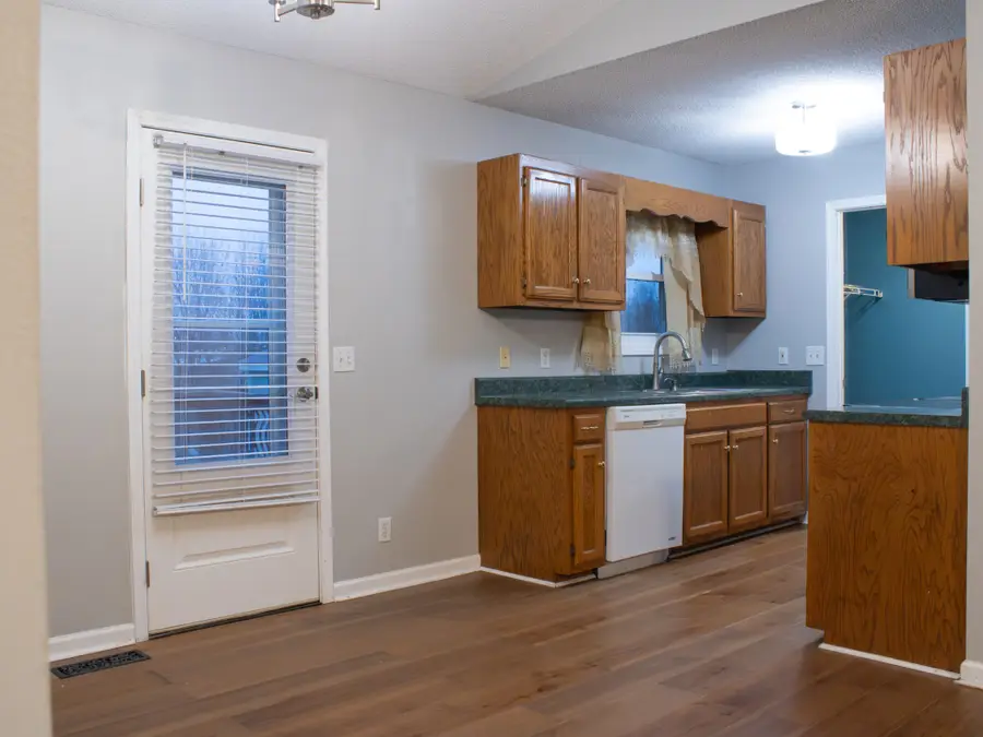 104 Jamie Ct, Shelbyville, TN 37160 - Image #3