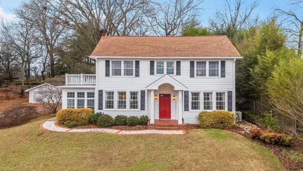 301 Ridge Avenue, Chattanooga, TN 37404