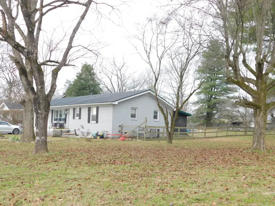 417 Old Highway 31 E, Bethpage, TN 37022 - Image #3