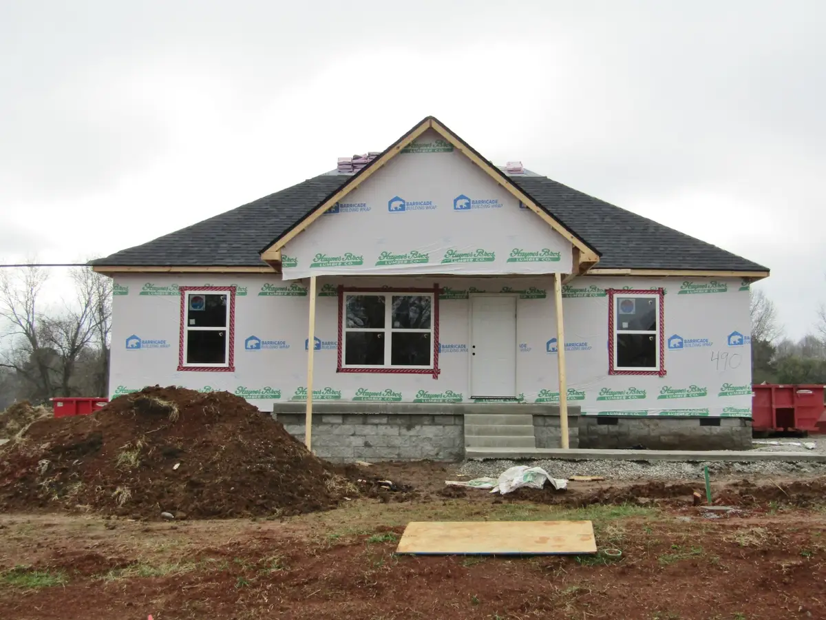 490 Crescent Factory Rd, Lawrenceburg, TN 38464 - Image #1