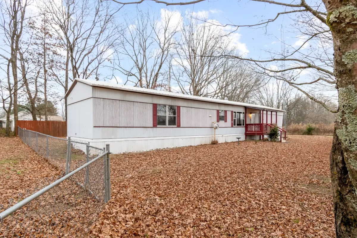 640 Powell Chapel Rd, Pulaski, TN 38478 - Image #1