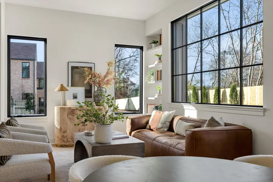 611 Richmond Bnd, Nashville, TN 37206 - Image #2