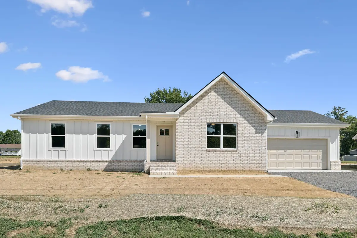 289 Dogwood Circle, Smithville, TN 37166 - Image #1