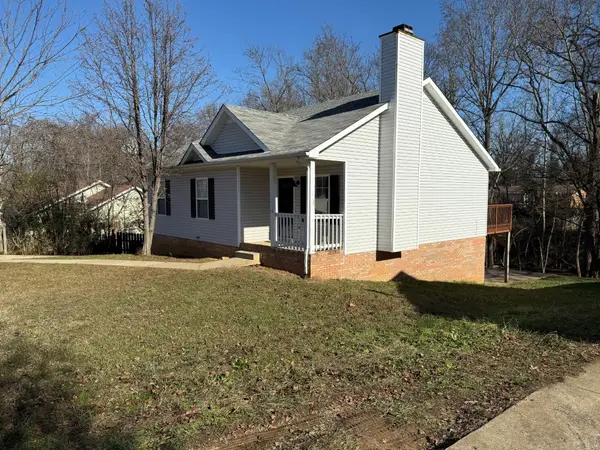 580 Somerset Ln, Clarksville, TN 37042