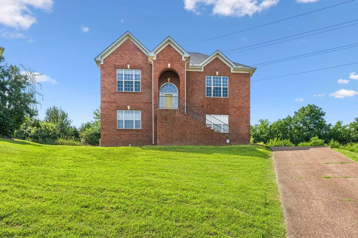 111 Chambliss Ct, Hendersonville, TN 37075 - Image #1