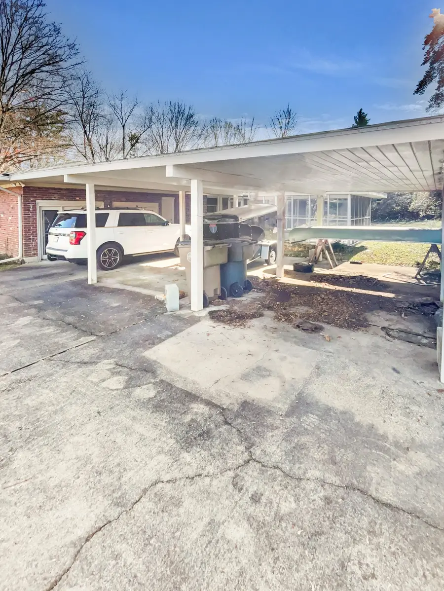 5361 Trousdale Dr, Nashville, TN 37220 - Image #3