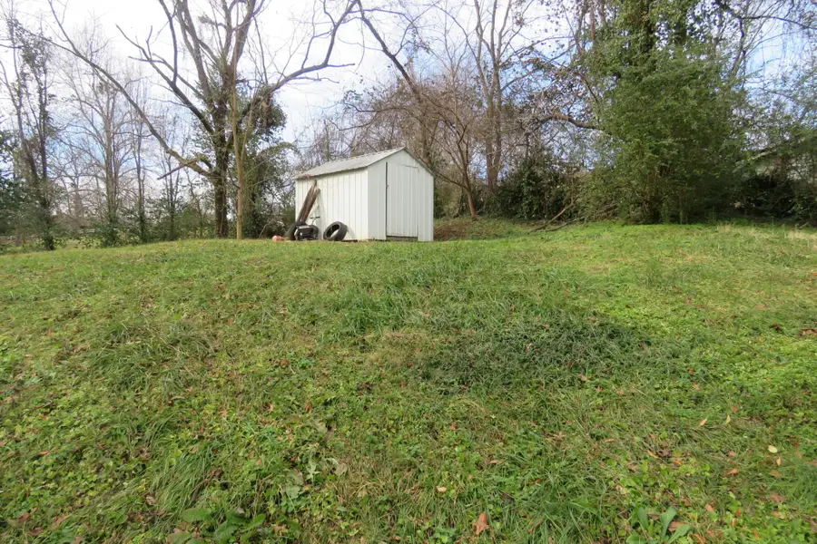 218 Celina St, Livingston, TN 38570 - Image #3