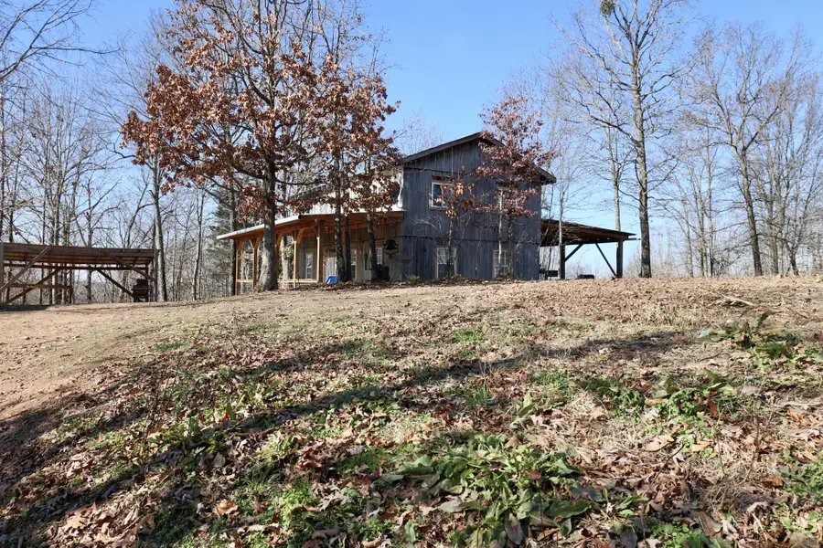 4561 Mayberry Prong Rd, Linden, TN 37096 - Image #3