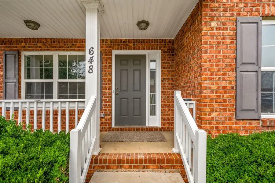 648 Winding Bluff Way, Clarksville, TN 37040 - Image #2