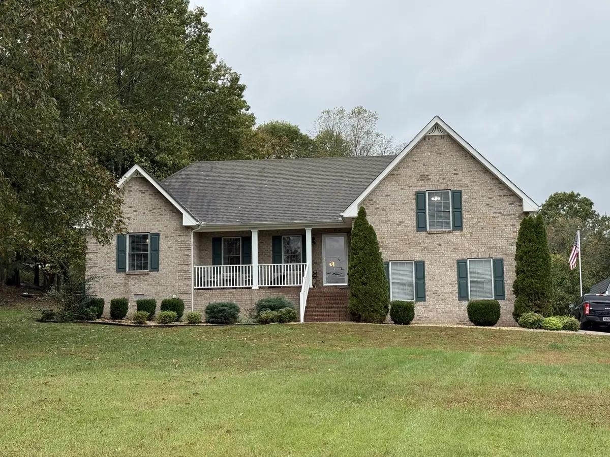 1002 Bledsoe Dr, Castalian Springs, TN 37031 - Image #1