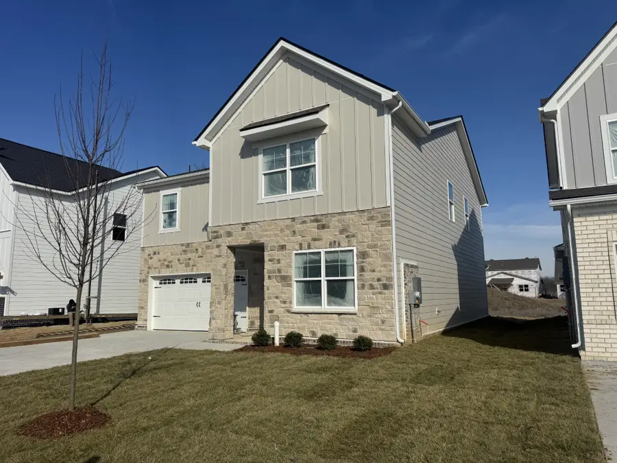 131 Dahlia Dr, La Vergne, TN 37086 - Image #2