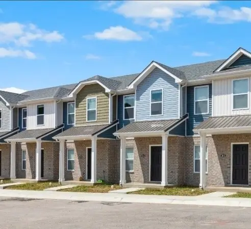 1115 Hillwood Dr #E3, Clarksville, TN 37040 - Image #1