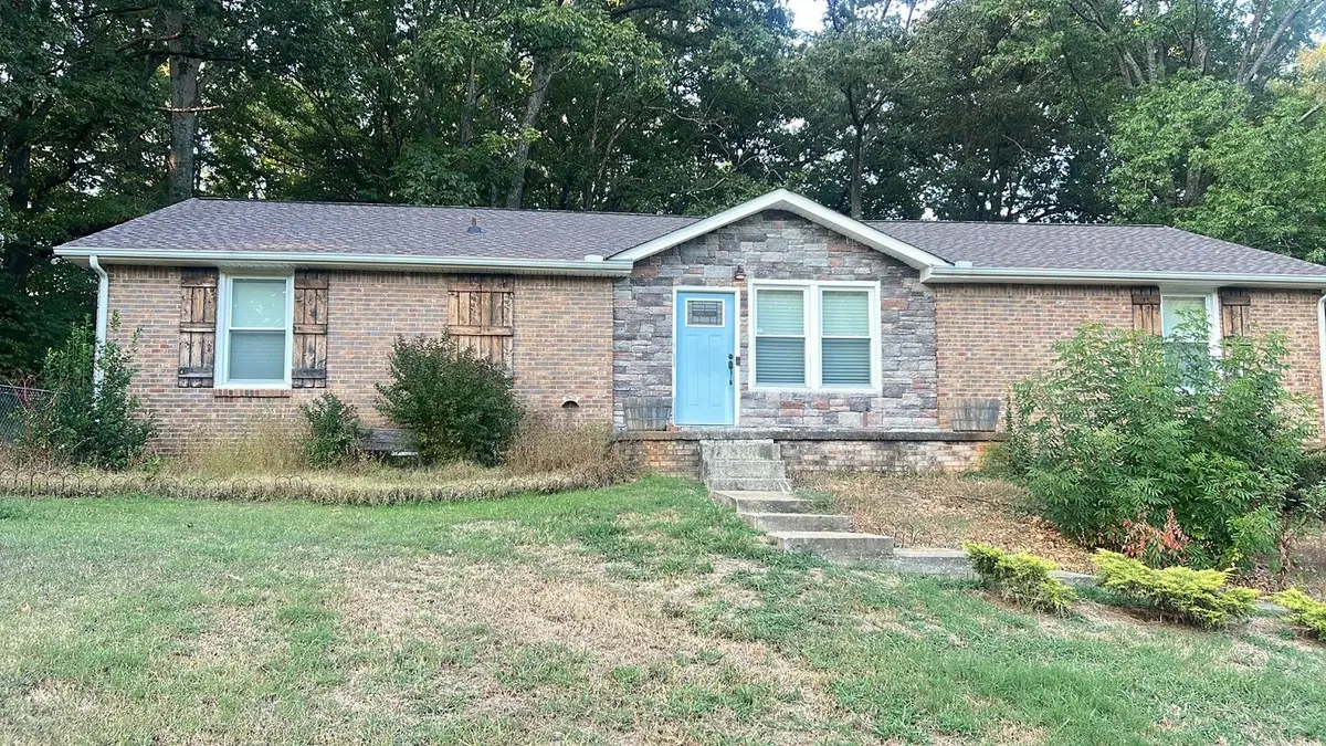 249 Dean Rd, Clarksville, TN 37040 - Image #1