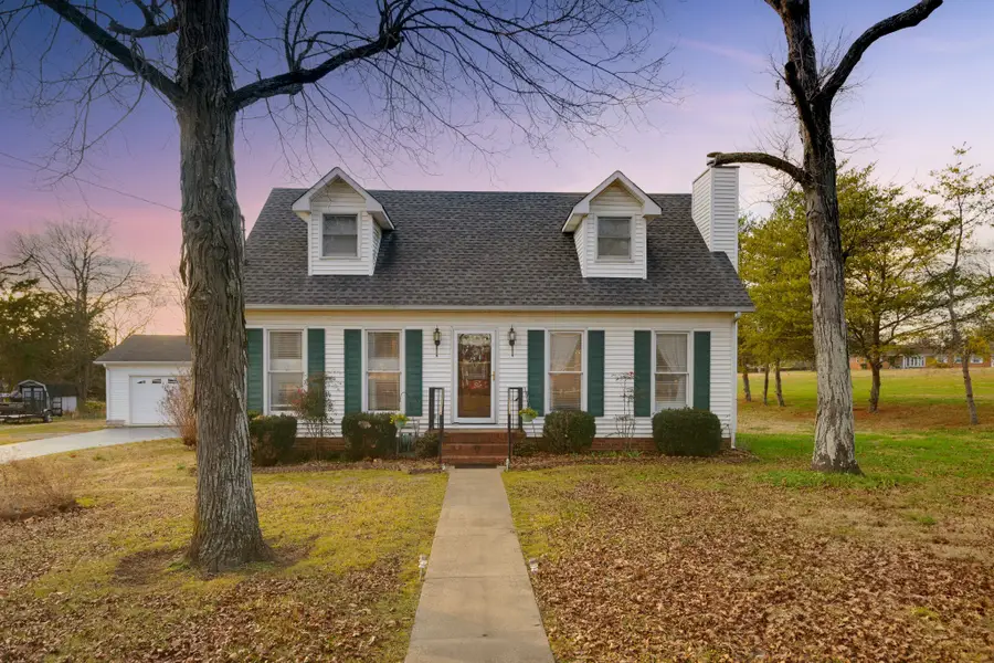 1311 Glenoaks Rd, Shelbyville, TN 37160 - Image #2