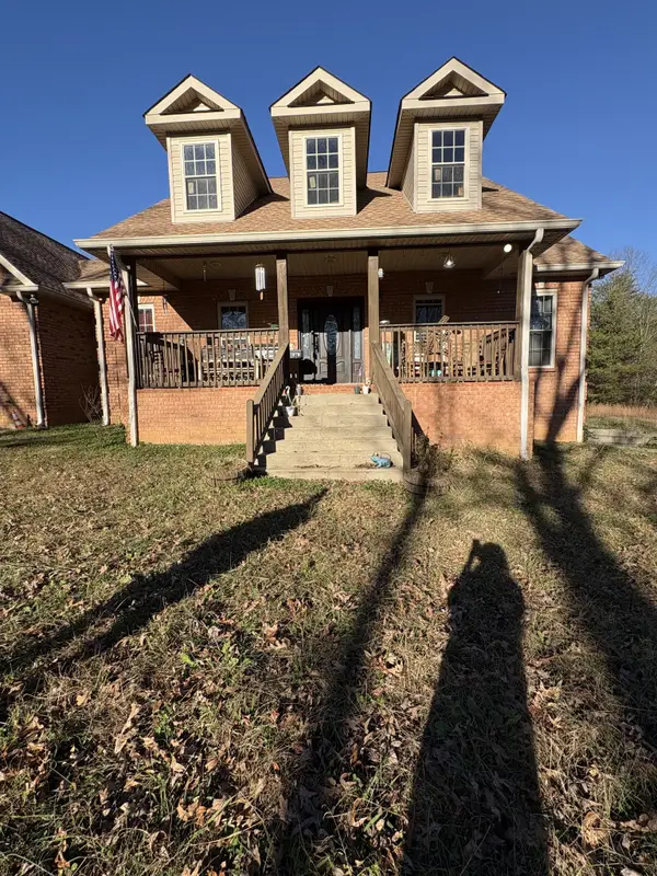 124 Old Highway 96, Burns, TN 37029