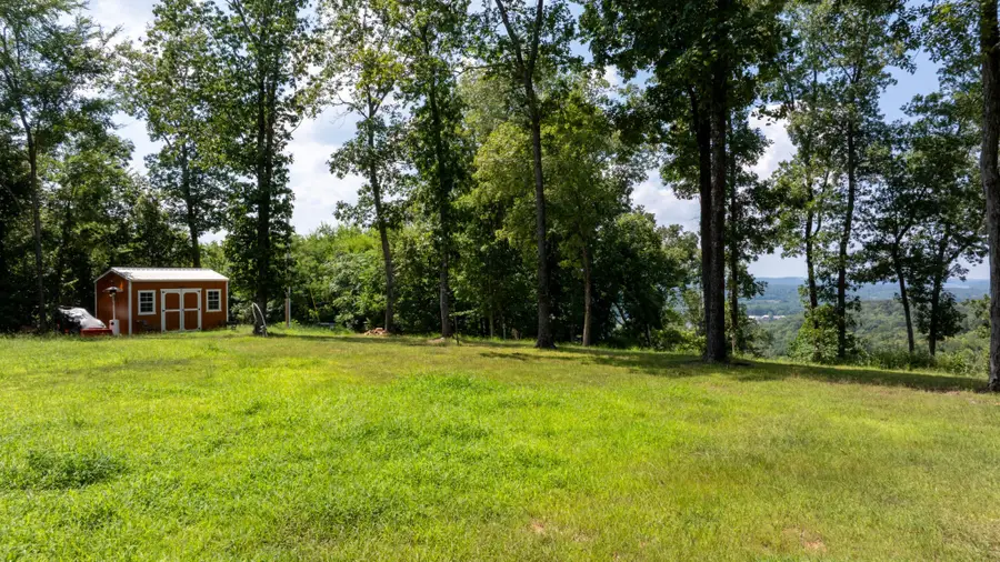 3202 Old Lego School Rd, Linden, TN 37096 - Image #3