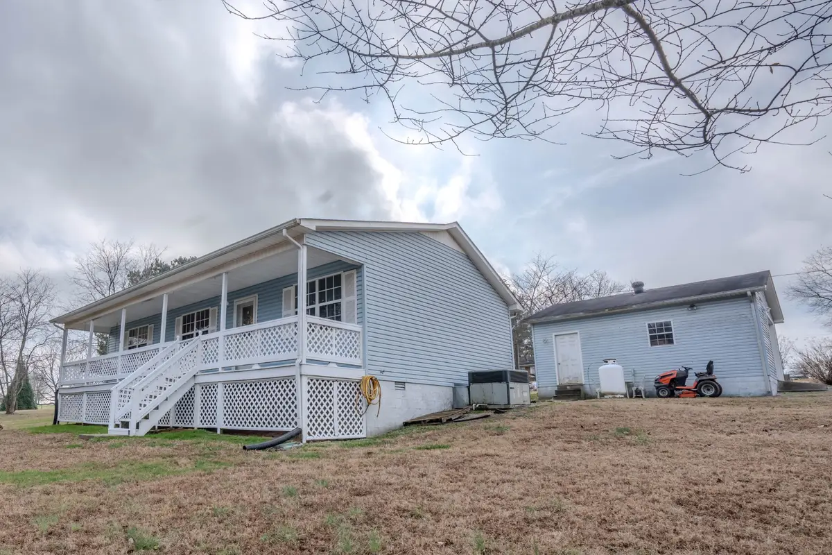 52 Lindsey Rd, Loretto, TN 38469 - Image #1