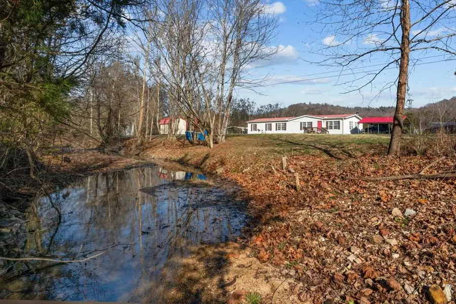 25 Cardinal Rd, Linden, TN 37096 - Image #2