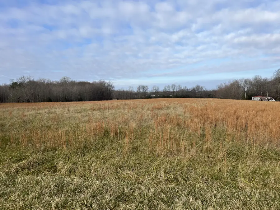 644 Browns Rd, Lafayette, TN 37083 - Image #3