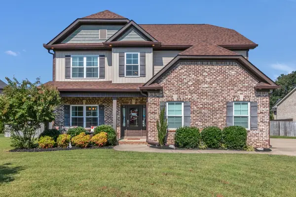 8014 Shelly Plum Dr, Murfreesboro, TN 37128