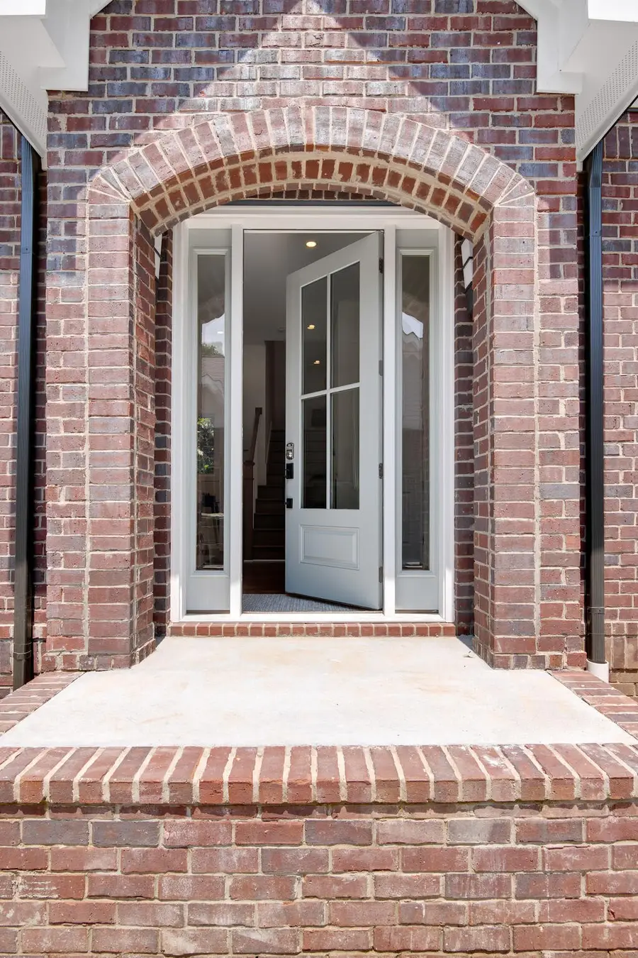 1711 5th Ave N, Nashville, TN 37208 - Image #2