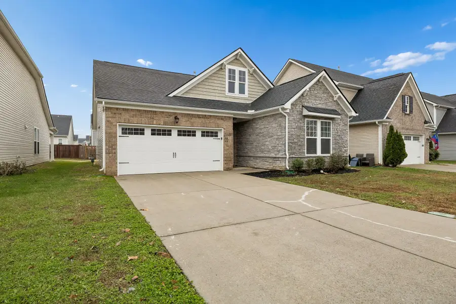 2537 Miranda Dr, Murfreesboro, TN 37128 - Image #2