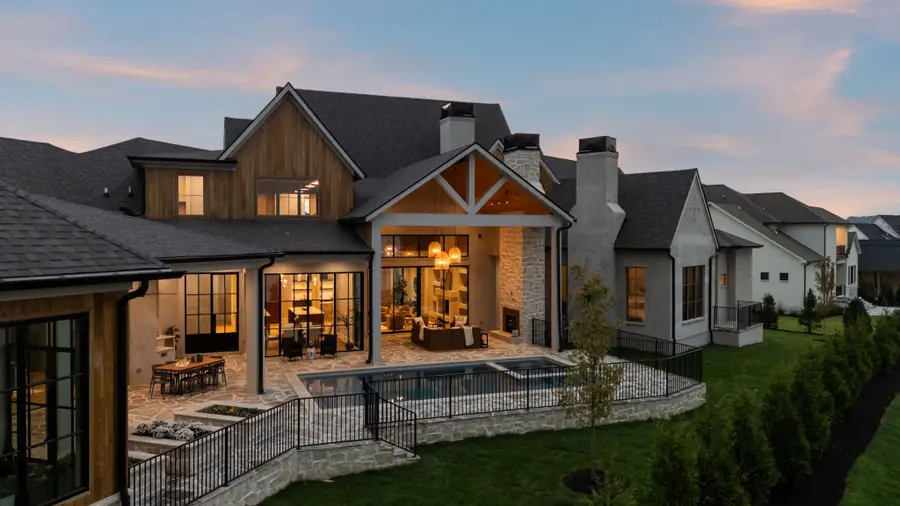 8101 Turning Point Dr, Brentwood, TN 37027 - Image #2