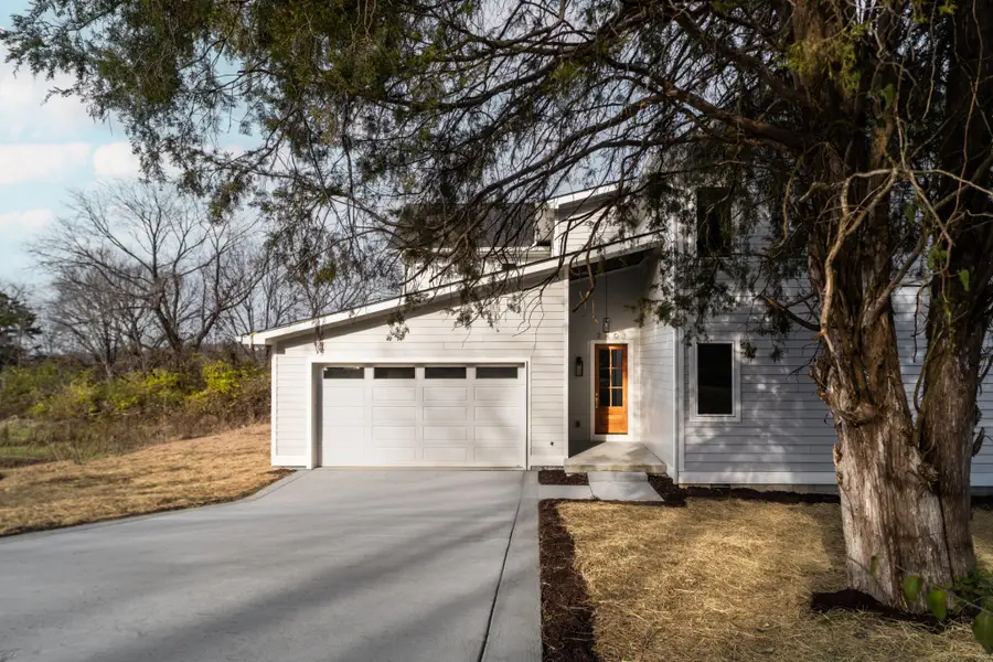 2401 Stivers St, Nashville, TN 37218 - #2