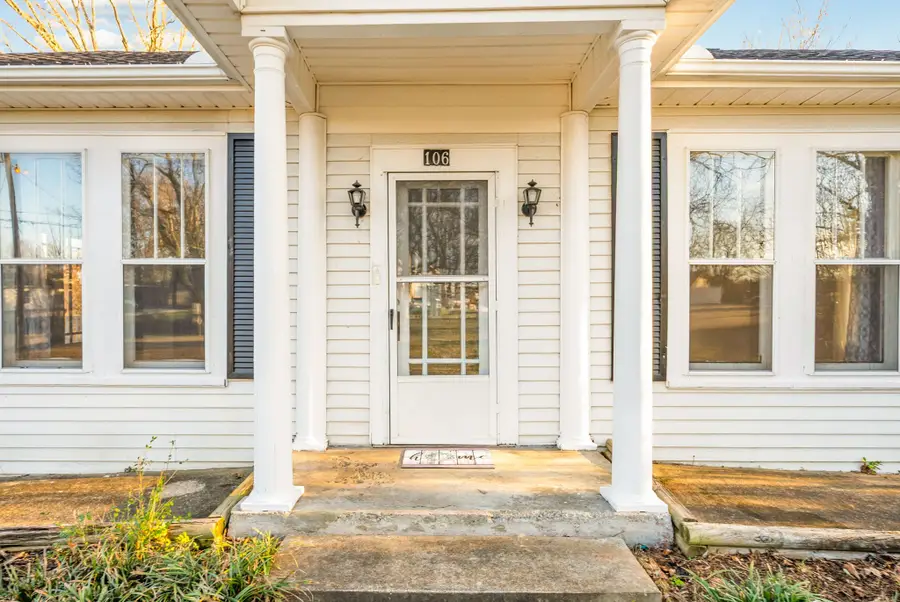 106 Cedar St, Dover, TN 37058 - Image #2
