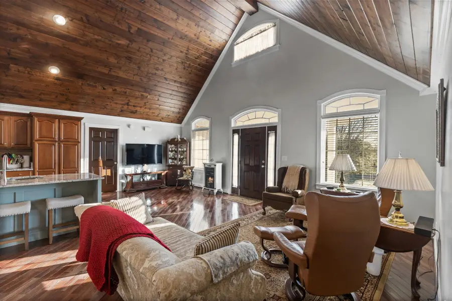 121 Hiwassee Drive Ne, Charleston, TN 37310 - Image #2